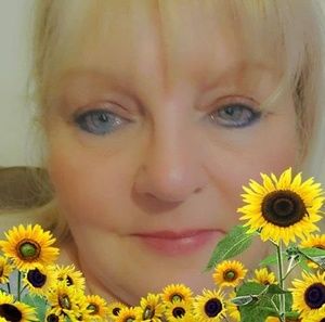 Meet your Posher, Carol